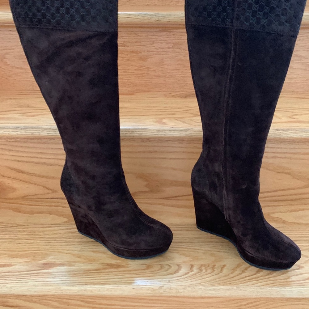 Gucci suede boot